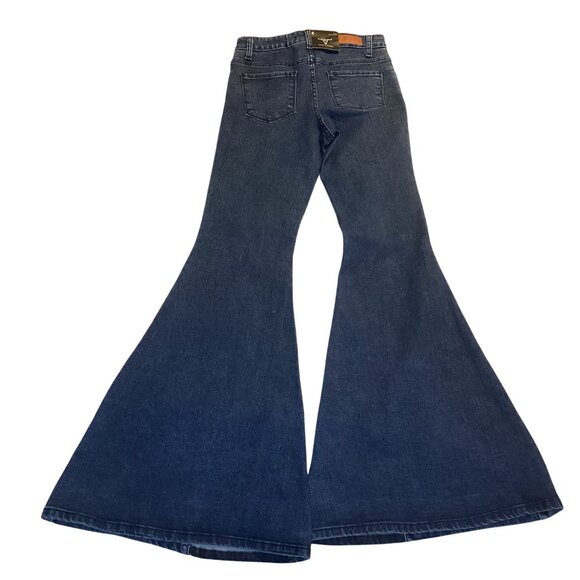 Lucky & Blessed Women's Super Bell Bottoms Blue Jeans Size 6-26X34 Brand New Tag - Picture 2 of 6